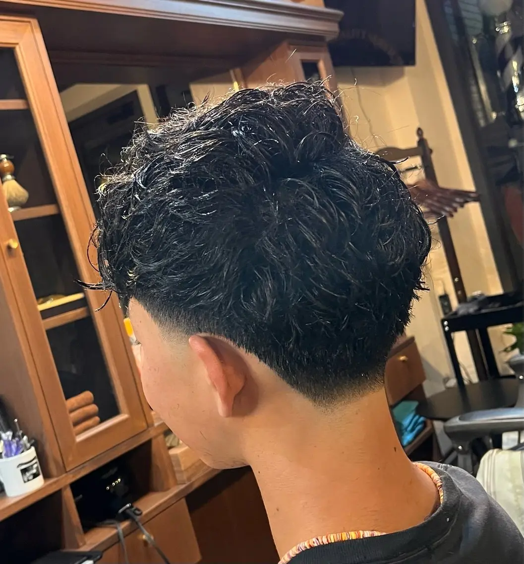パーマ メンズ 門岡 一沙のヘアスタイル