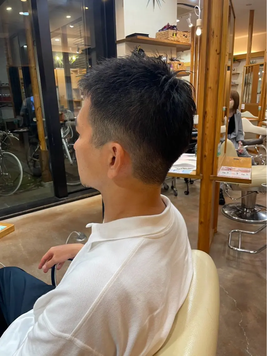メンズ シミズ チハルのヘアスタイル
