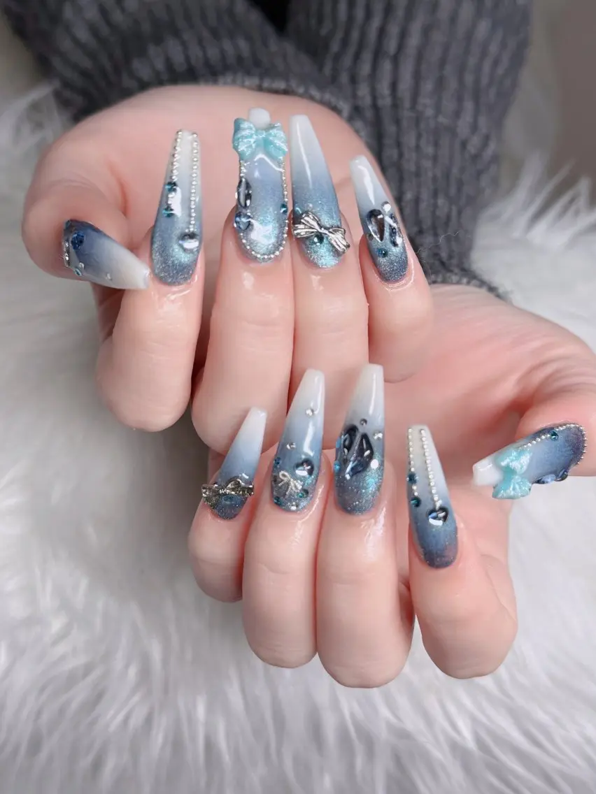 ネイル フレンチネイル ジェルネイル ハロウィン 韓国ネイル マグネットネイル ハンドネイル Hbaby nailのネイルデザイン