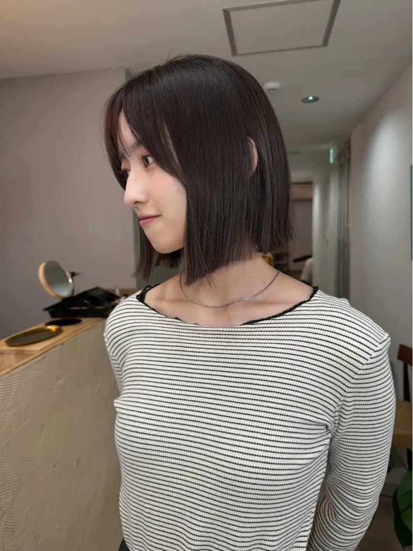 ショート 切りっぱなしボブ ボブ カット 【韓国レイヤー特化 ハッシュカット】のヘアスタイル