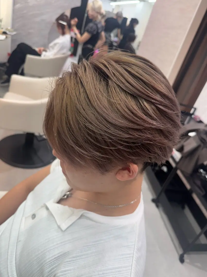 ミディアム カラー メンズ カット ヘアカラー 【メンズ特化】池袋 韓国スタイル飯塚のヘアスタイル