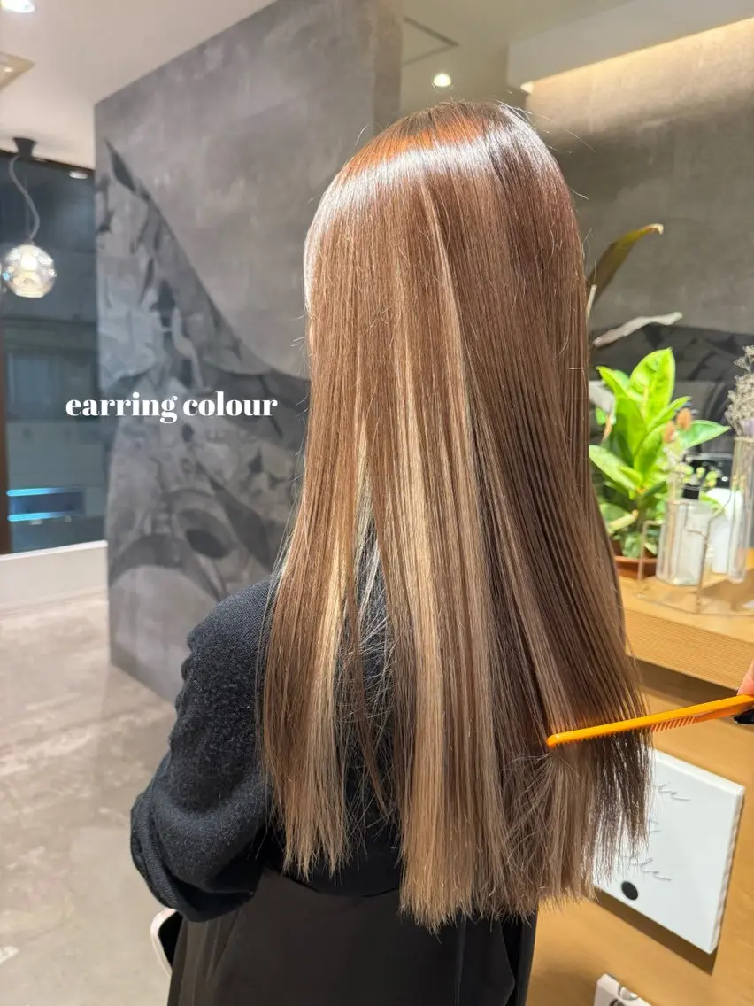 ロング カラー ブリーチ イヤリングカラー カット ヘアカラー Kana 🍋 ハイトーン【高円寺】のヘアスタイル