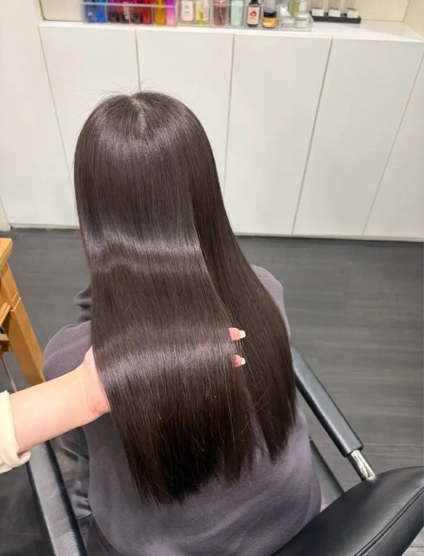 ロング カラー ヘアカラー トリートメント 透明感ｶﾗｰ✧︎*。 細田 碧のヘアスタイル