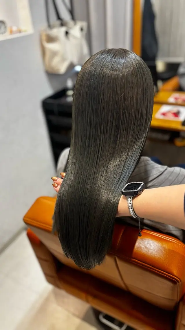 ロング カラー トリートメント カット ヘアカラー トリートメント 【完全個室】髪質改善 暖色カラー/山崎唯奈のヘアスタイル