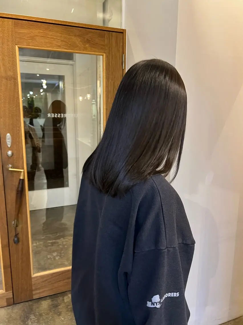 ミディアム 縮毛矯正 鈴木 三保のヘアスタイル