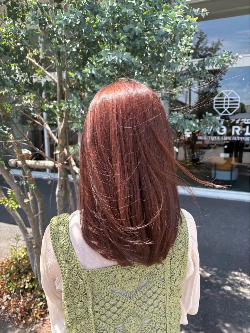 セミロング カラー ピンクカラー カット ヘアカラー 高橋 乙葉のヘアスタイル
