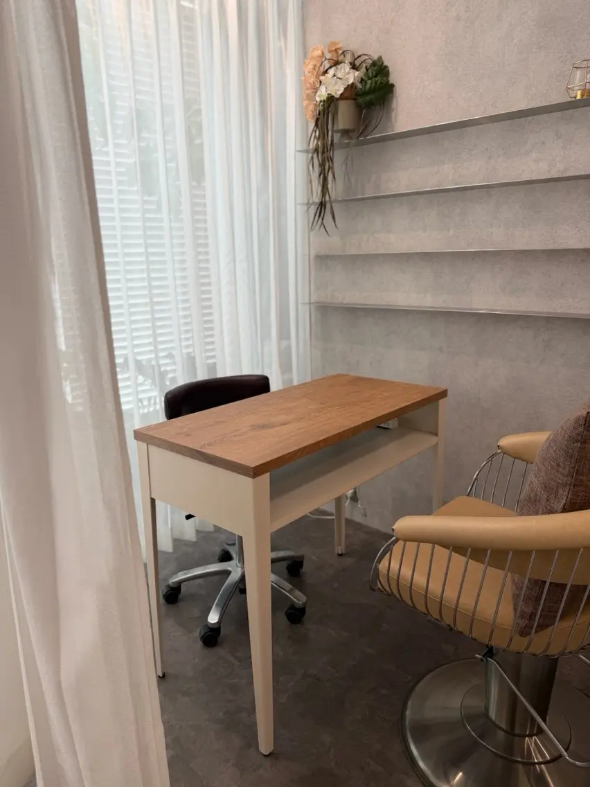 ネイル ハンドネイル NAILSALON alujo ミサキのネイルデザイン