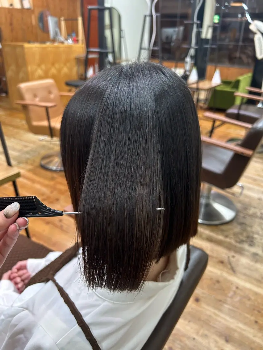 髪質改善美革ストレート『今1番ダメージレスな酸性ストレート』(シャンプーブロー込み)の写真
