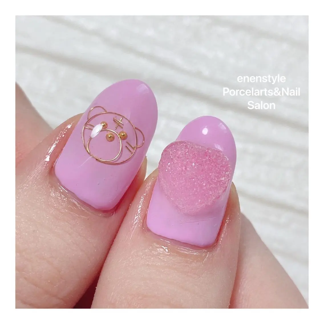 ミディアム ネイル ハンドネイル 🐾enen style 🐾のネイルデザイン