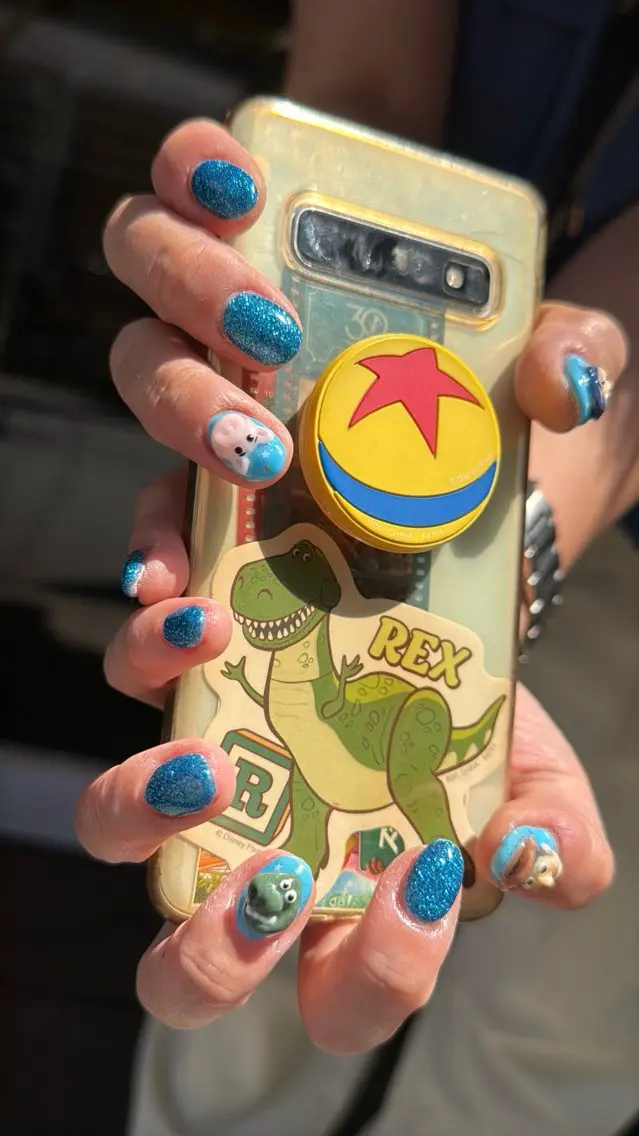 ネイル フラッシュネイル フラッシュマグ フットネイル フレンチネイル 韓国ネイル ハンドネイル SAKU nail 作島茜のネイルデザイン