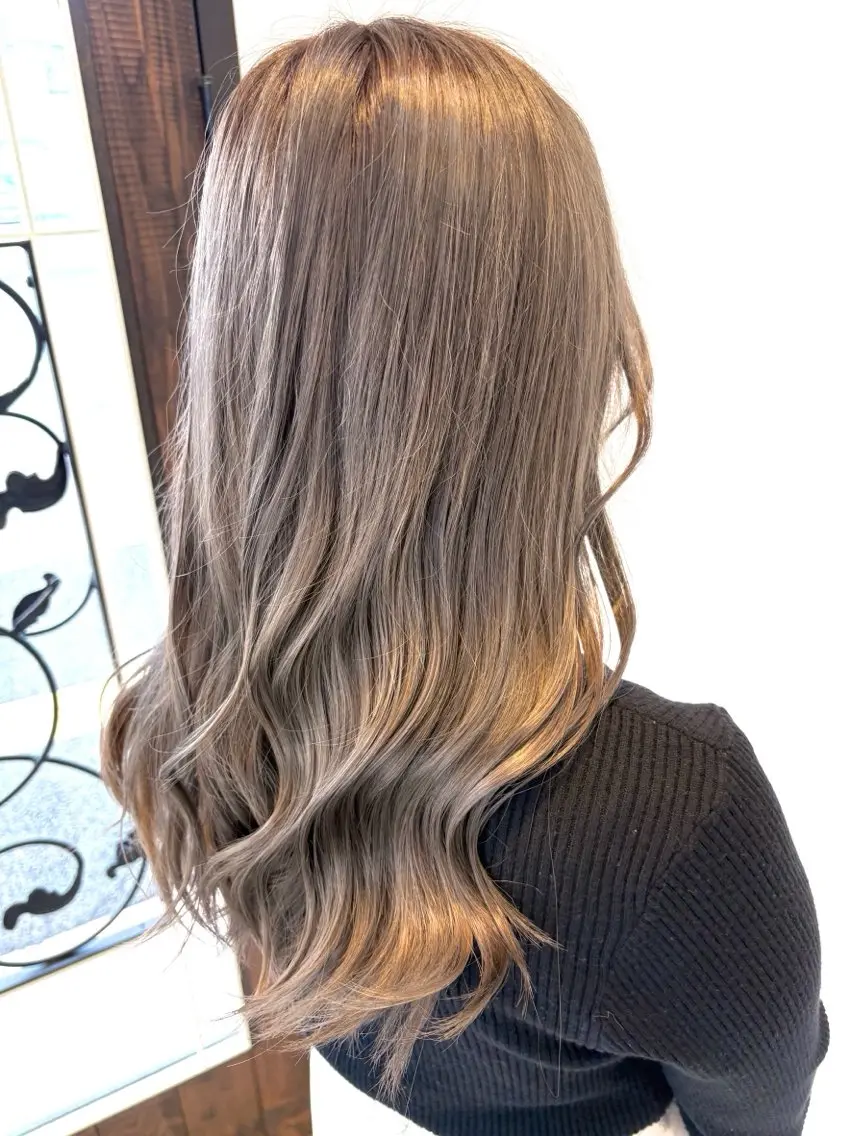 カラー カット ヘアカラー イシヅカ ココロのヘアスタイル