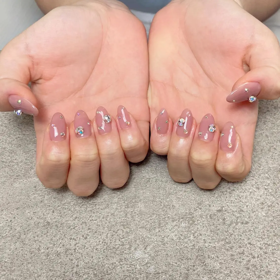 ネイル ハンドネイル nailroom DIASOMNIAのネイルデザイン