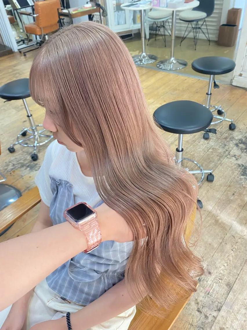 ロング カラー カット ヘアカラー トリートメント ハイトーンカラー 🩷NANAのヘアスタイル