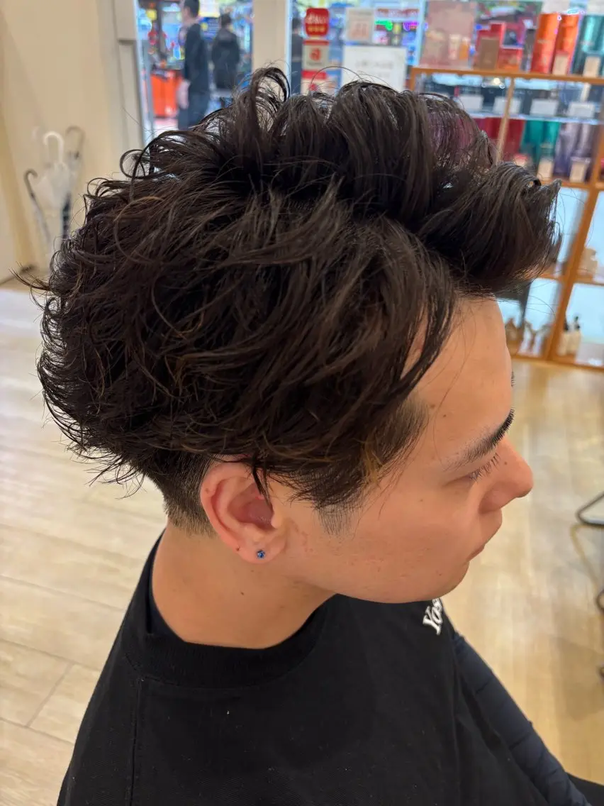 パーマ メンズ カット パーマ メンズ特化パーマ職人 黒川真伍のヘアスタイル