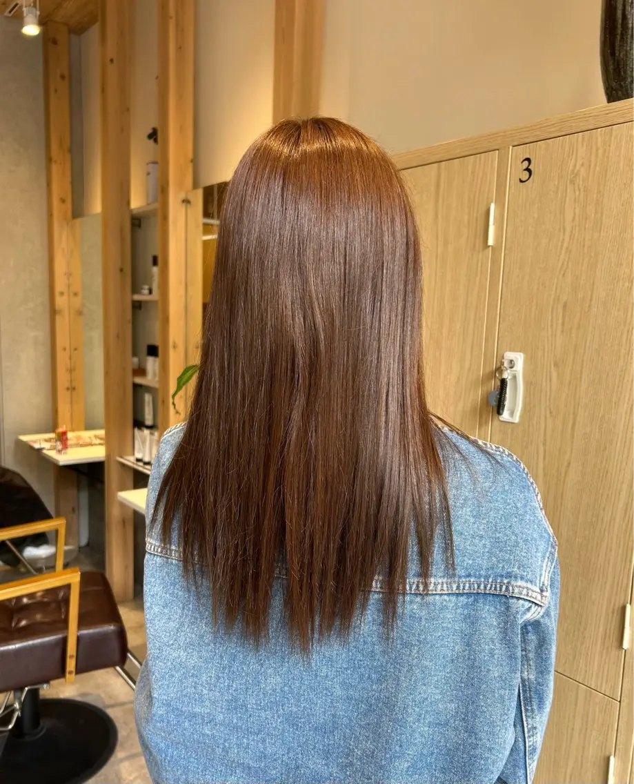 カラー 牧野 早百里のヘアスタイル