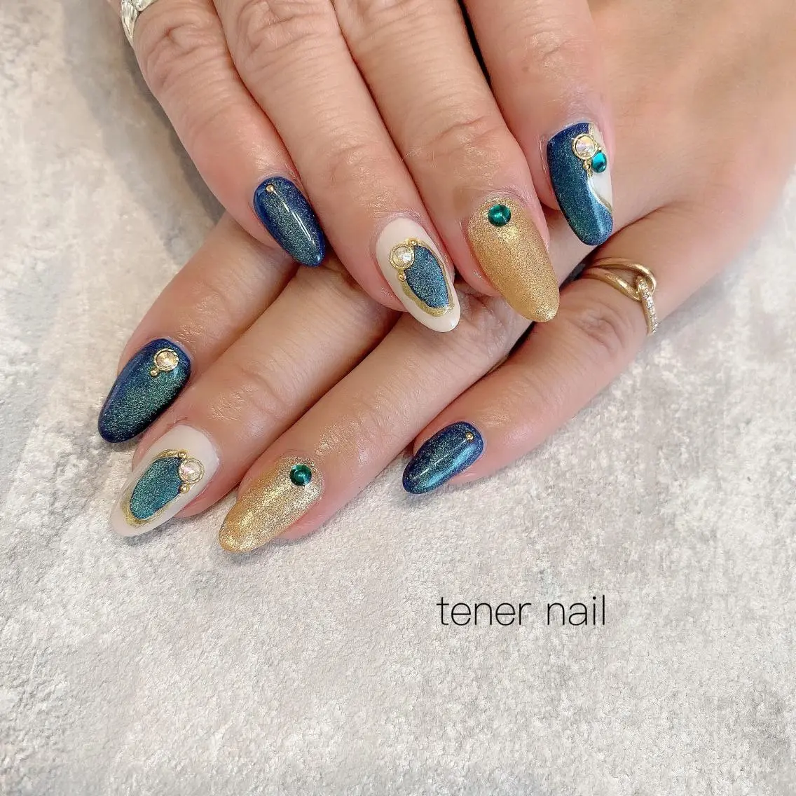 ネイル アートネイル マグネットネイル テネルネイル tener nailのネイルデザイン