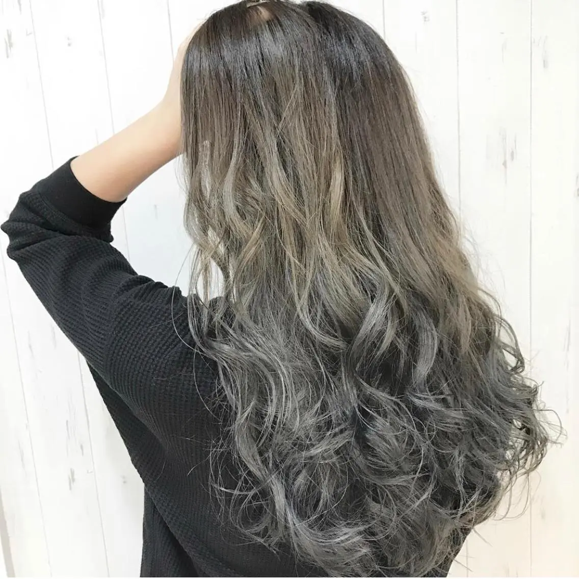 セミロング カラー グラデーションカラー 外国人風カラー 【毎朝セット3分】 メンズパーマ　真人のヘアスタイル