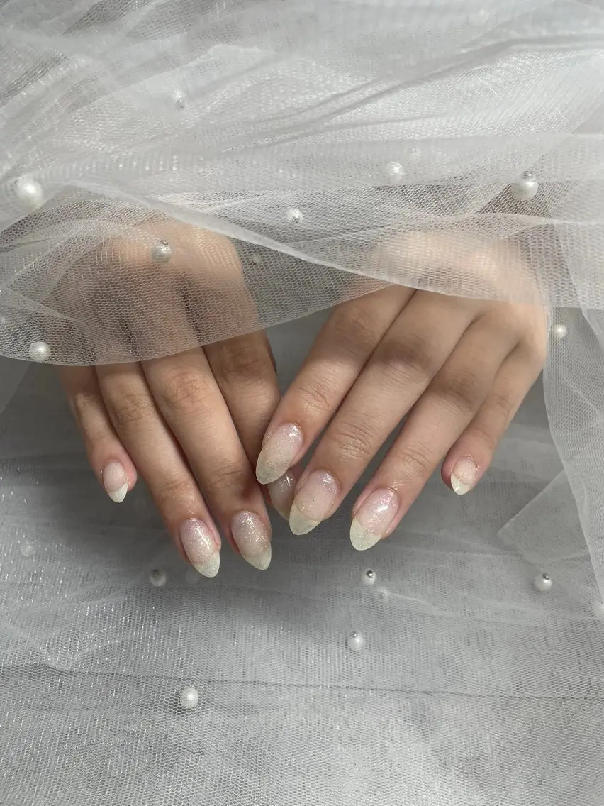 ネイル フラッシュネイル ジェルネイル 韓国ネイル ホワイト ハンドネイル Chul Nail 愛莉のネイルデザイン