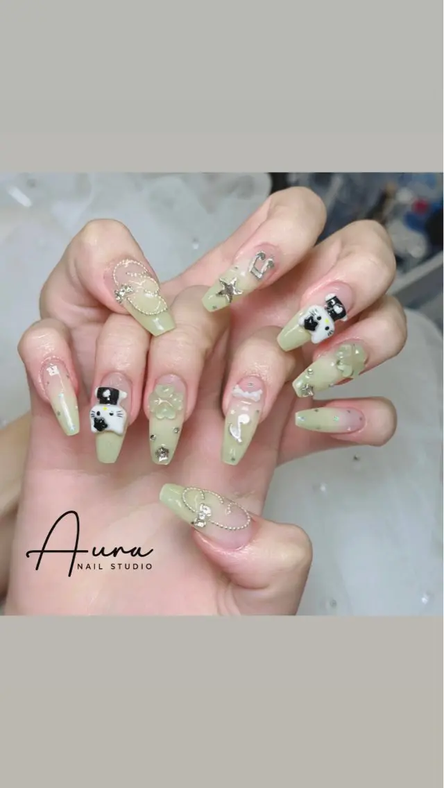 ネイル ハンドネイル Aura Nail HanNaのネイルデザイン