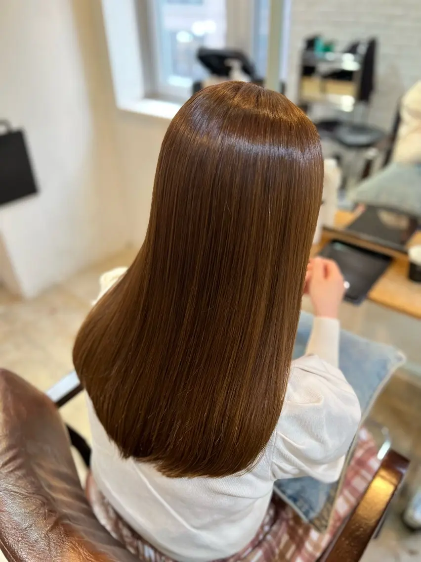 セミロング カット ヘアカラー トリートメント 佐藤 菜々美のヘアスタイル