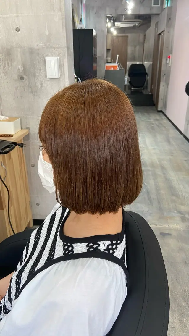 ショート カラー ブラウンカラー カット ヘアカラー トリートメント Sunny side 大名 RIOのヘアスタイル