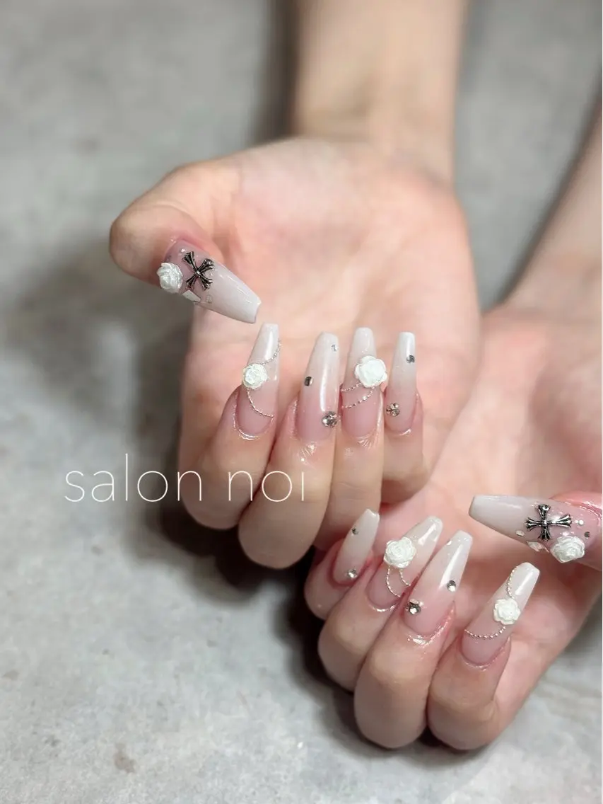 ネイル ハンドネイル salon noiのネイルデザイン