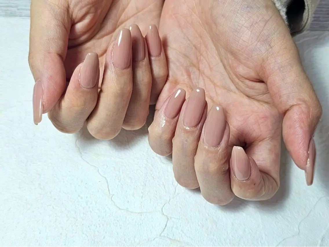 ネイル オーロラネイル フットネイル フレンチネイル ジェルネイル マグネットネイル ハンドネイル mogunail &blowのネイルデザイン