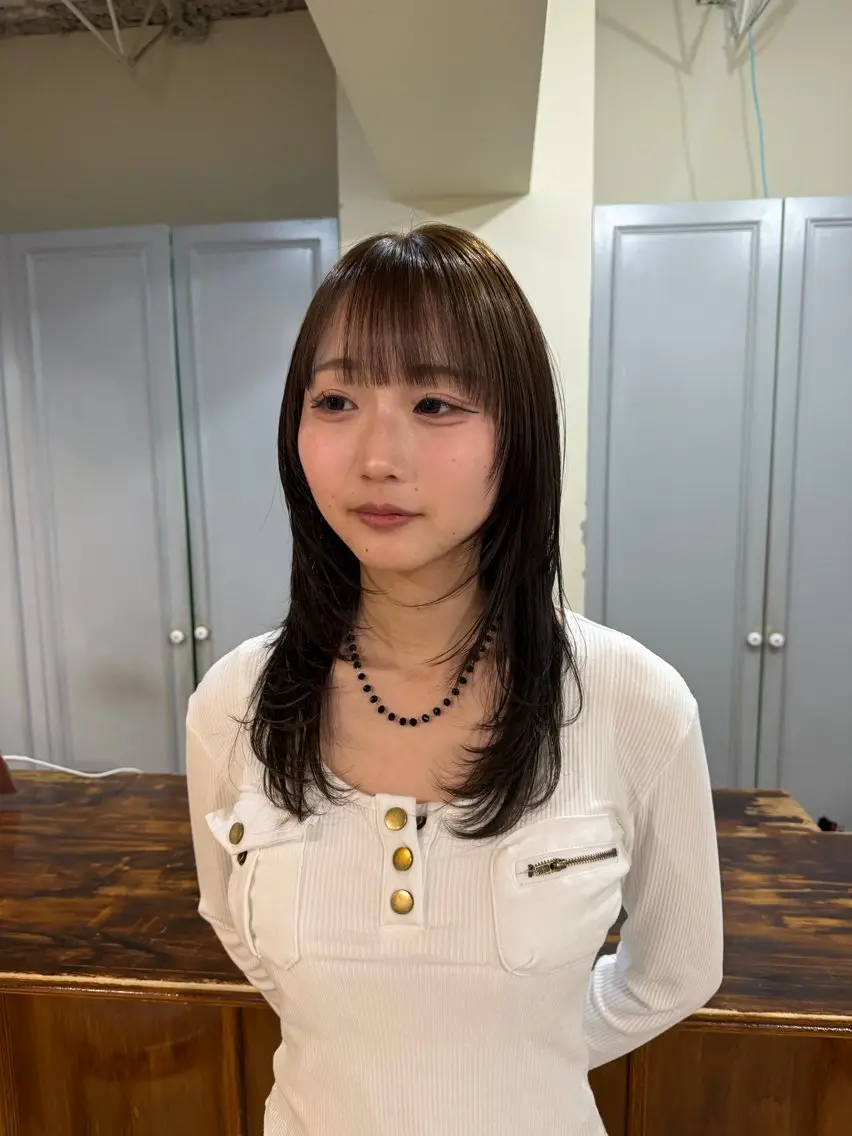 ミディアム カラー カット ヘアカラー トリートメント 🤩噂のMr.髪ポジ ティブ®️yu🤩のヘアスタイル