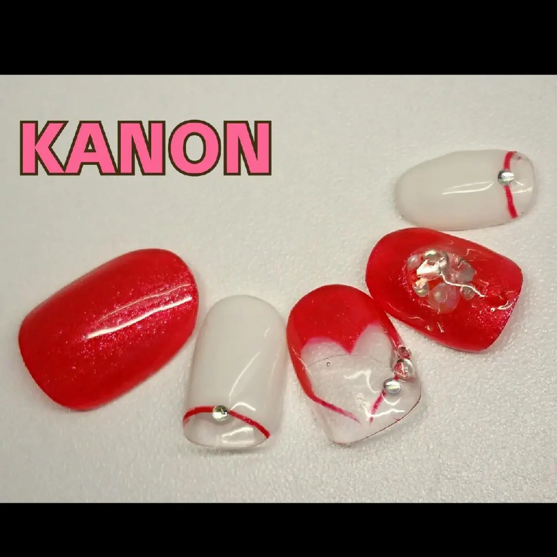 ネイル ジェルネイル ストーンネイル ☆ KANON☆のネイルデザイン