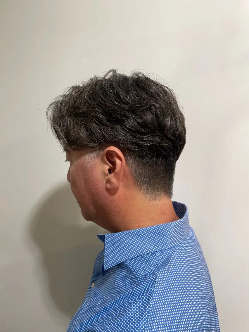 ショート メンズ パーマ オオシマ ミユのヘアスタイル