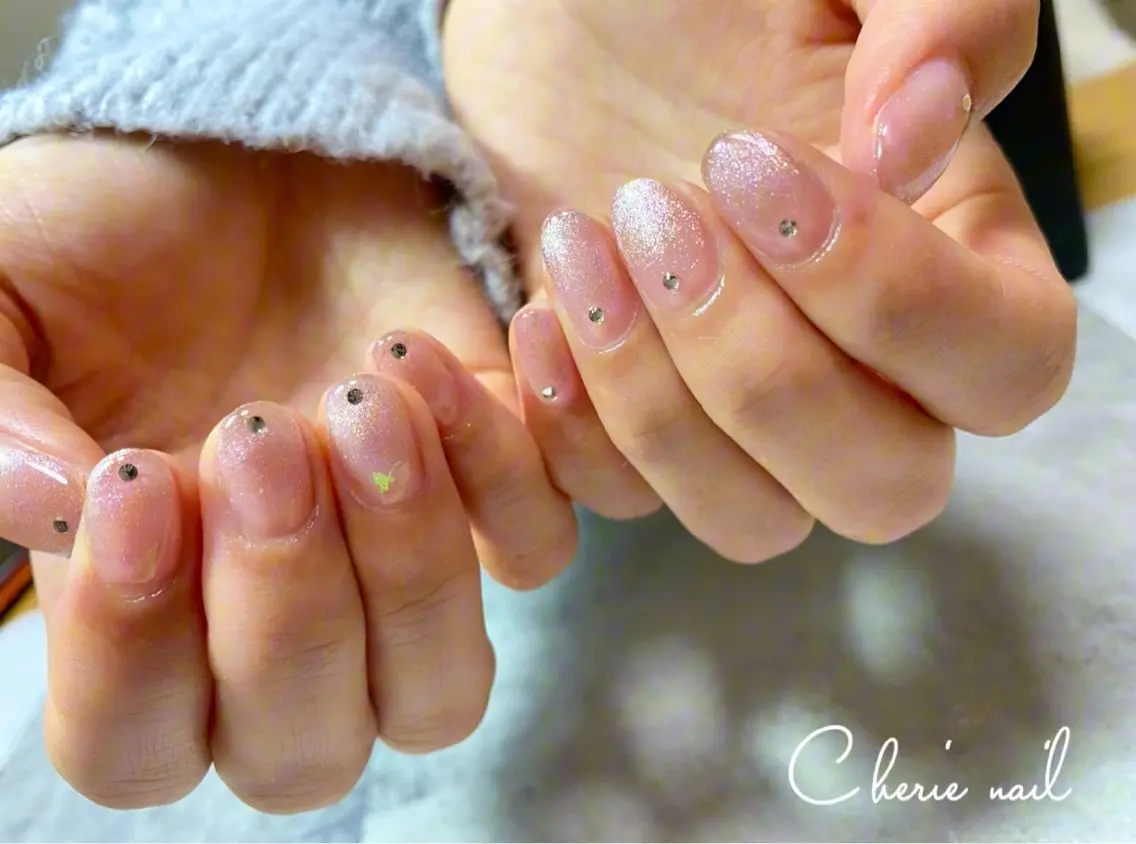 ネイル ジェルネイル マグネットネイル ピンク 春ネイル ハンドネイル Cherienail yunaのネイルデザイン