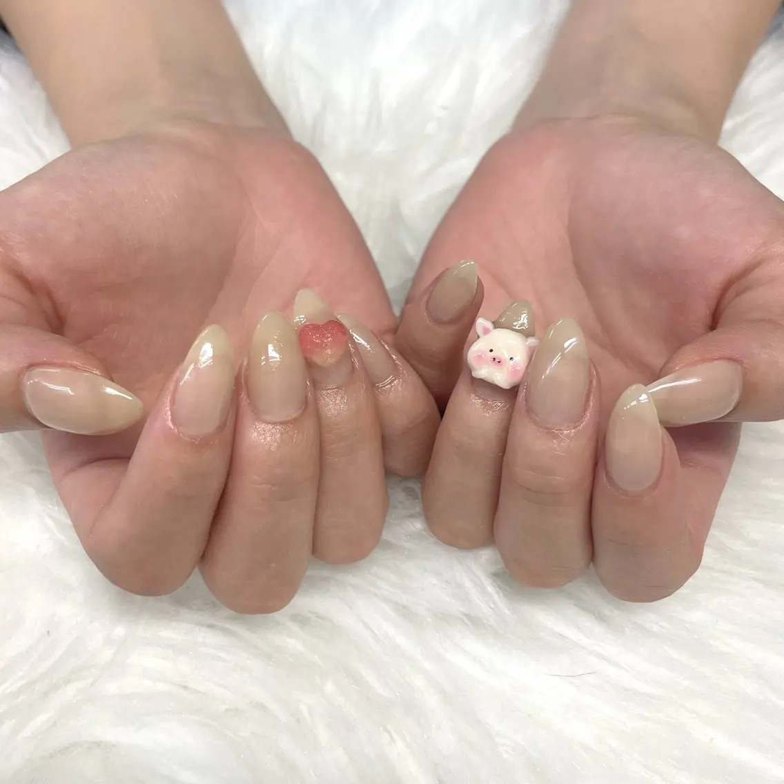 ネイル ハンドネイル KITTY🩰 AKIのネイルデザイン
