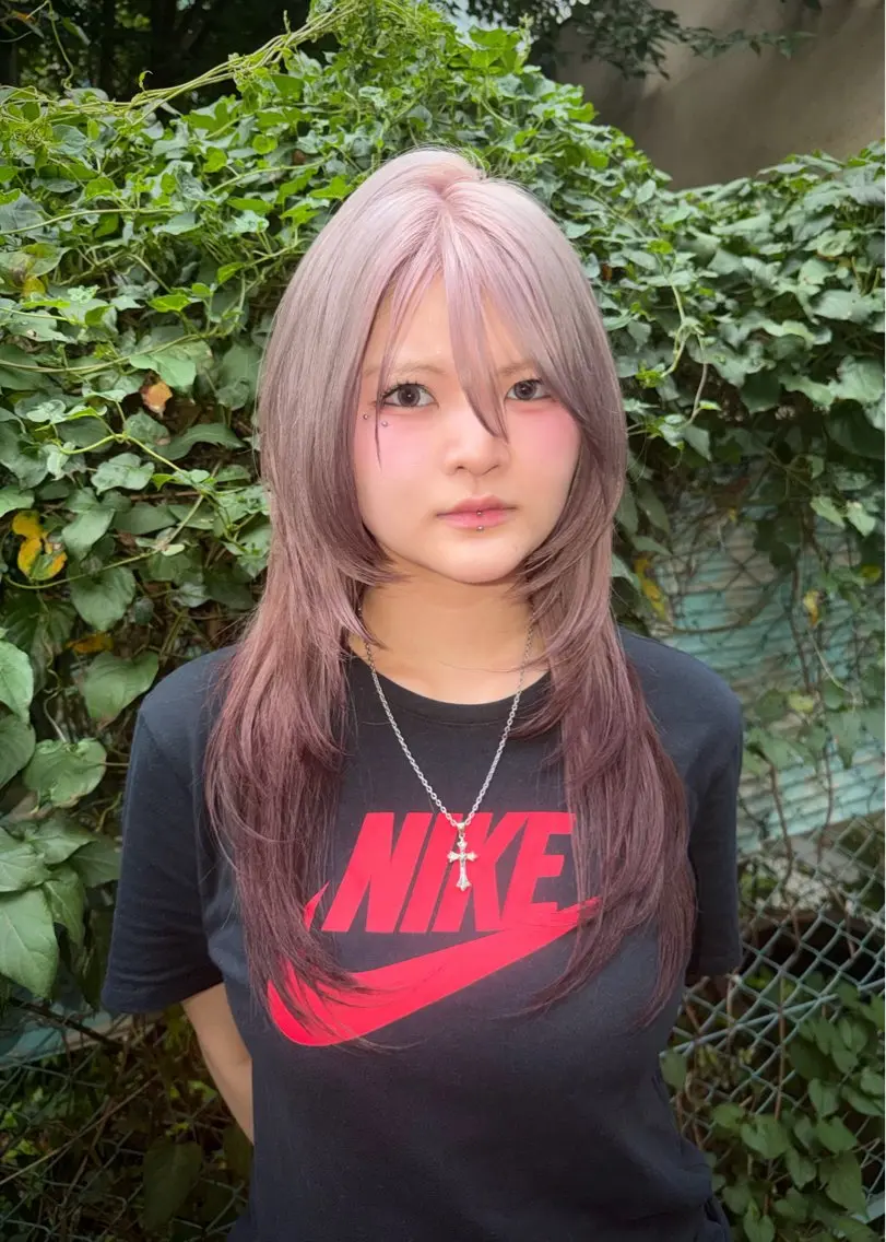 ロング カラー Mikoto /透明感/ブリーチのヘアスタイル