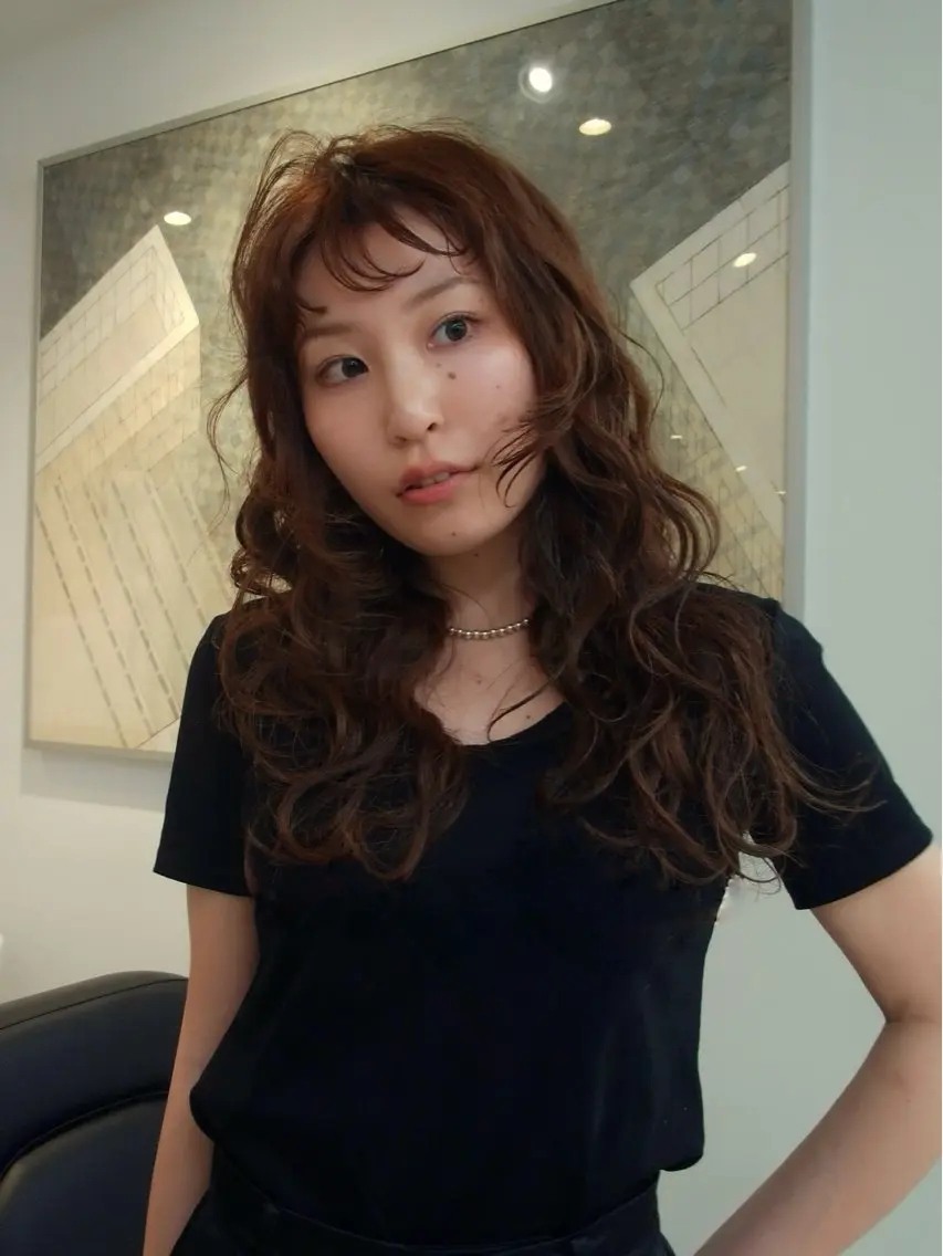ロング ロング カット パーマ 似合わせレイヤー🪄 パーマ🌀/表参道のヘアスタイル