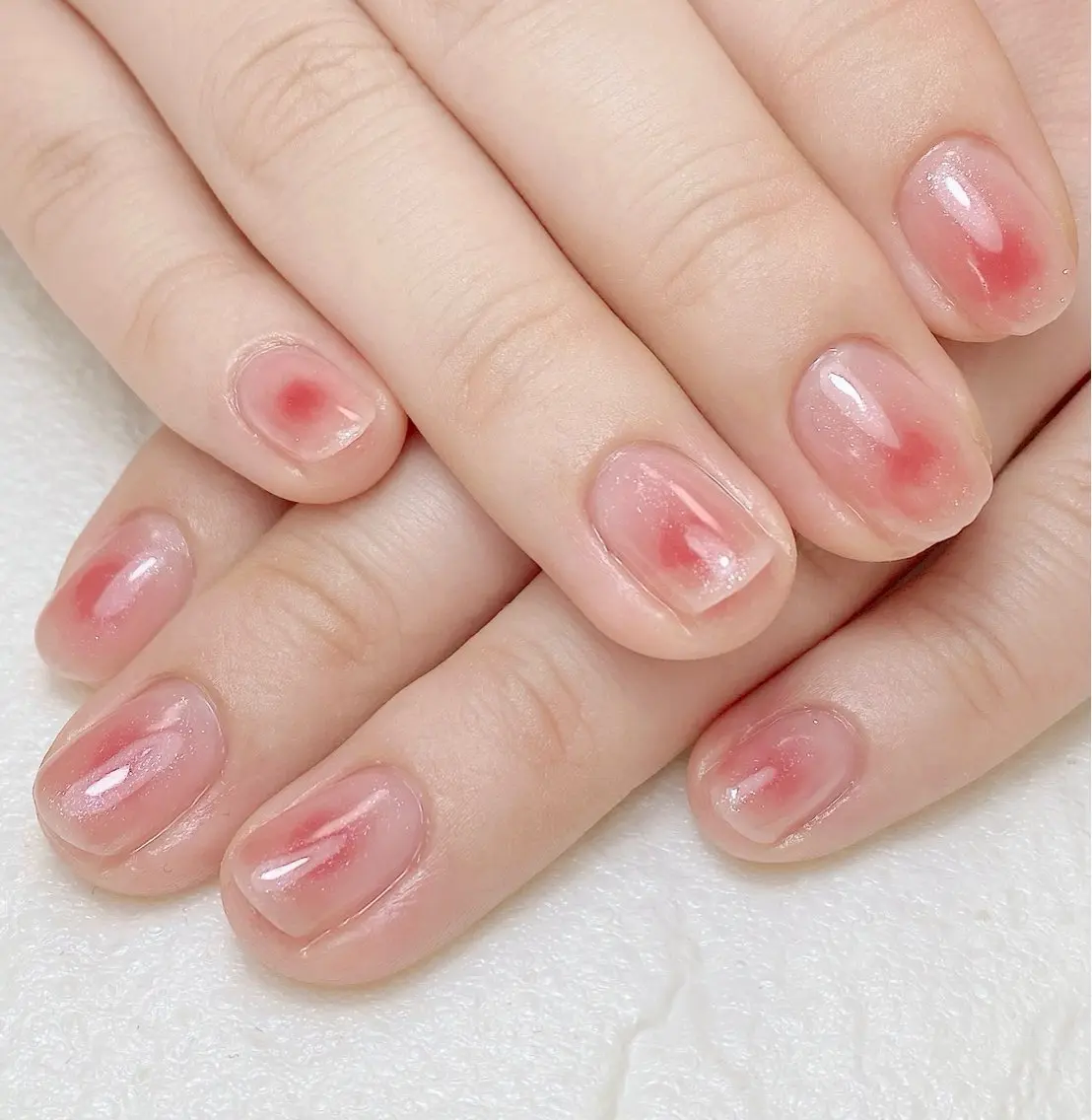 ネイル オーロラネイル チークネイル キラキラネイル ラメ(グリッター) ハンドネイル Nail Salon K 🧸美爪育成のネイルデザイン