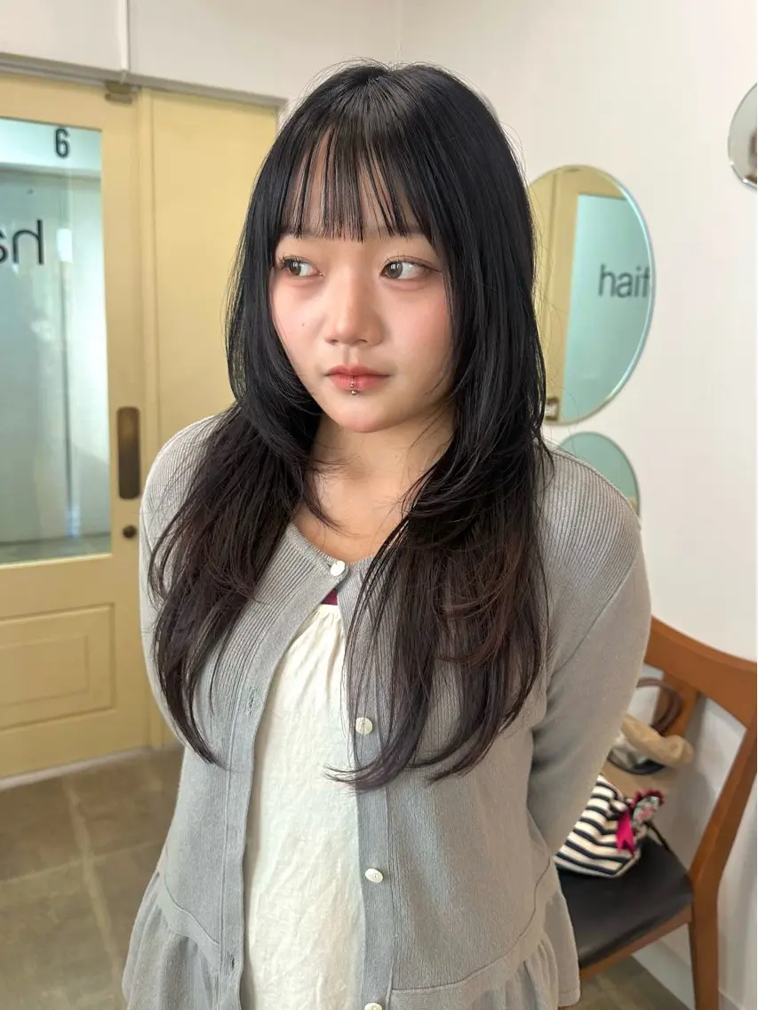 ロング ハッシュカット カット ヘアカラー トリートメント 四日市/レイヤー /似合わせカットのヘアスタイル
