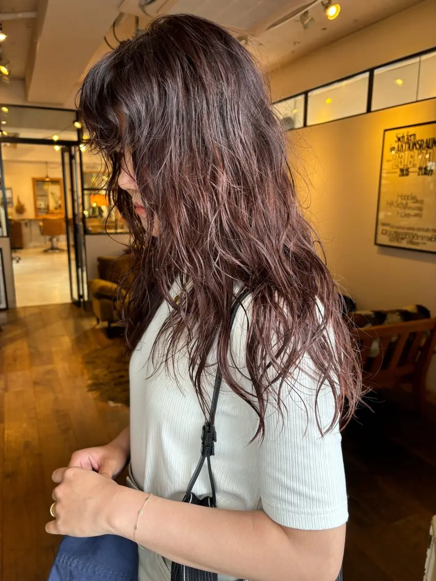 ロング カラー ブラウンカラー ファッションに 溶け込むstyleのヘアスタイル