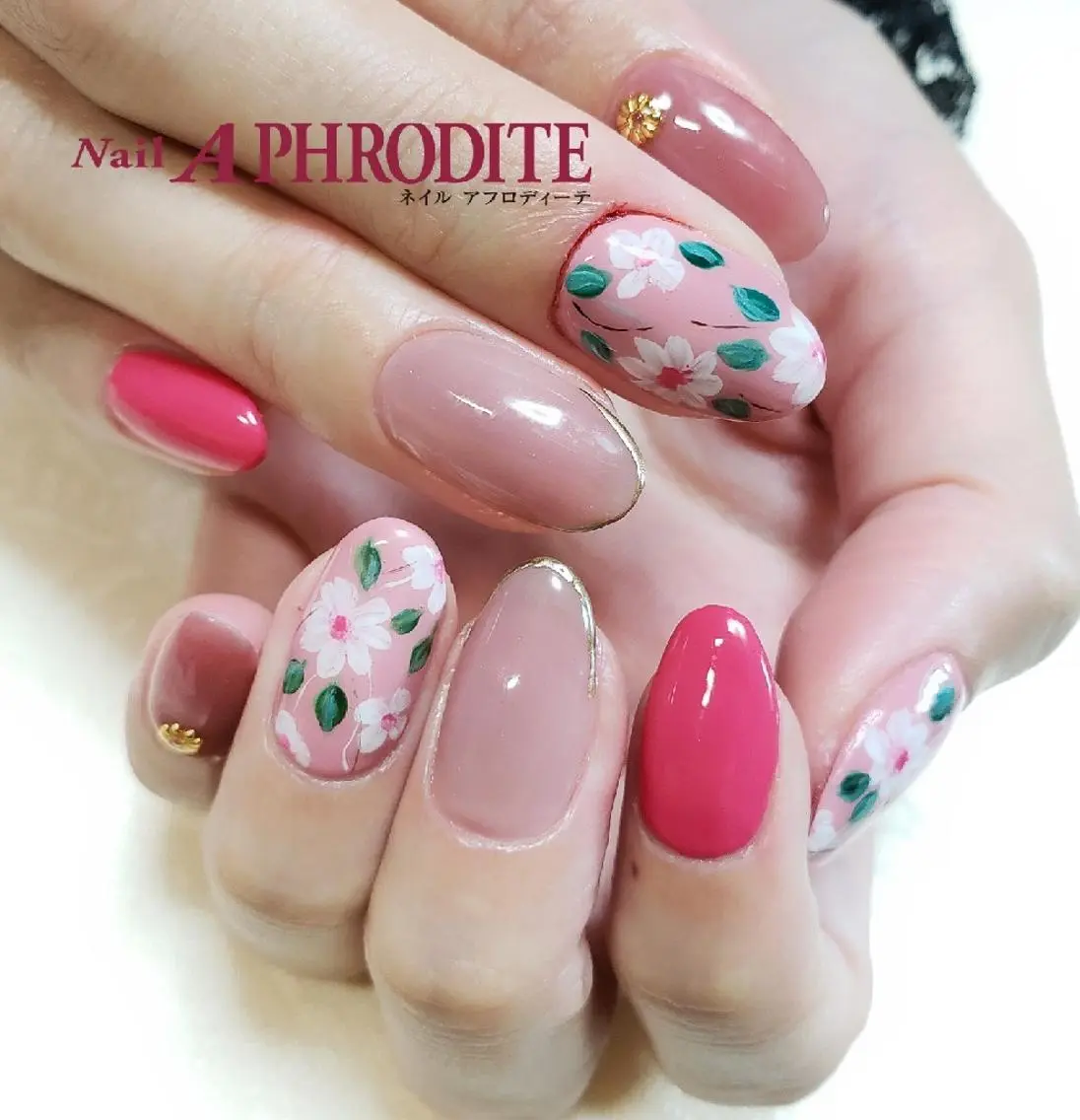 ネイル Nail Aphroditeのネイルデザイン