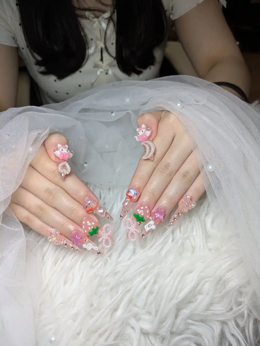 ネイル Queen Nail 柏店 クイーンネイルのネイルデザイン