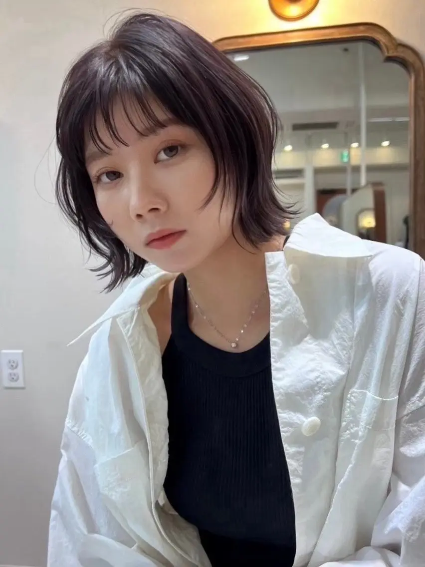 カラー ♻️ブリーチなし カラー♻️のヘアスタイル