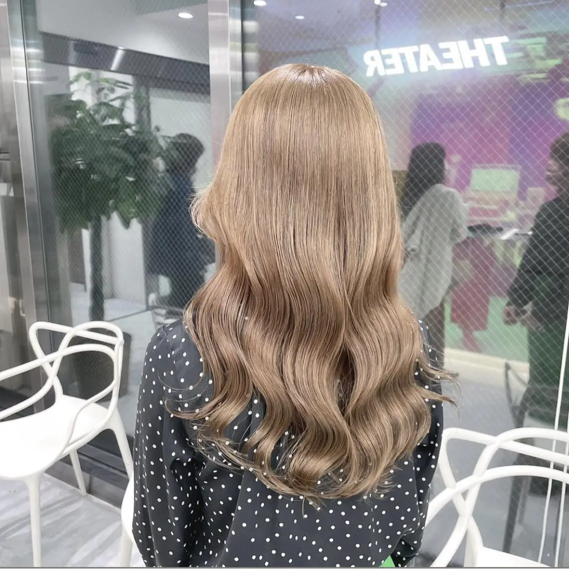 ロング カラー ヘアカラー トリートメント ヘアセット ウルフカットマスター みつきのヘアスタイル