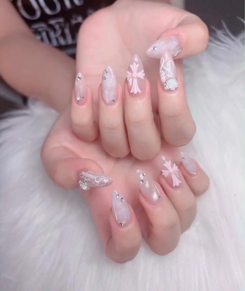 ネイル ハンドネイル Swan Nail Salonのネイルデザイン