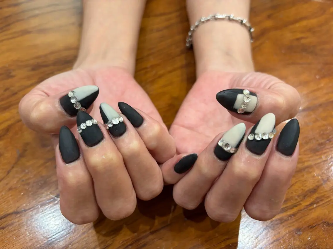 ネイル ハンドネイル Nail Loive /Reikaのネイルデザイン