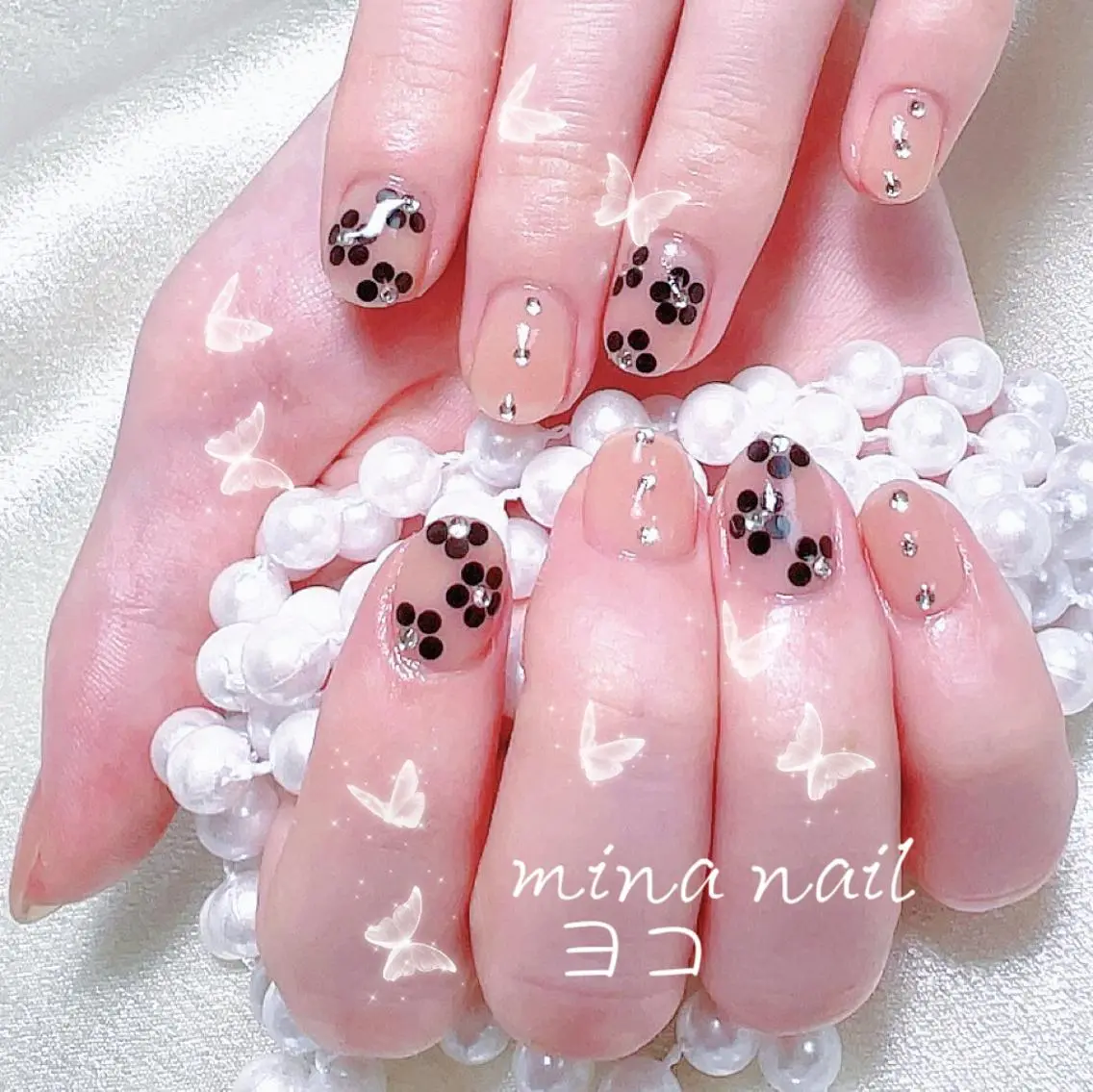 ネイル ハンドネイル 🎀まゆ 🪽🐾のネイルデザイン