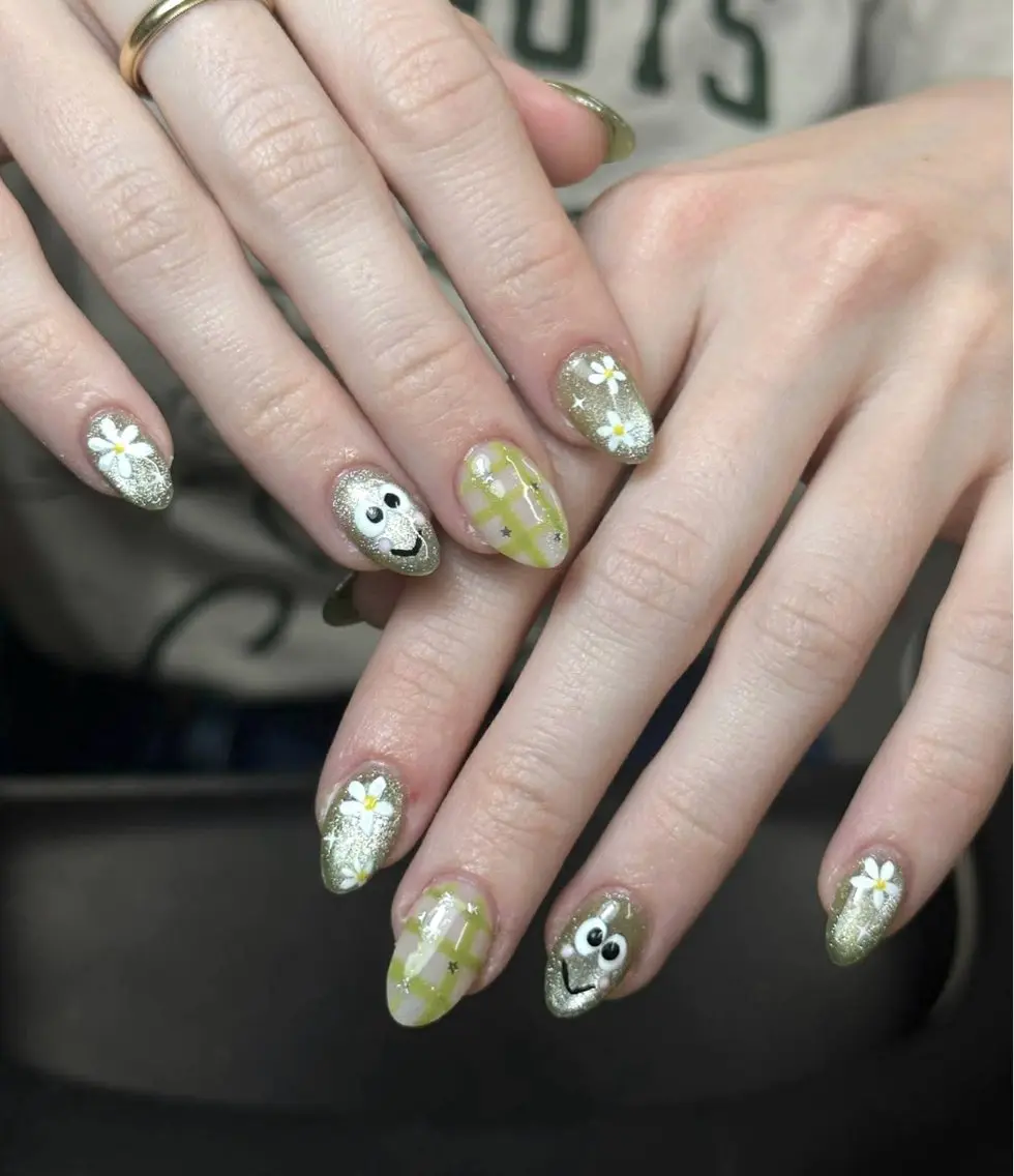 ネイル Iconic Nailのネイルデザイン