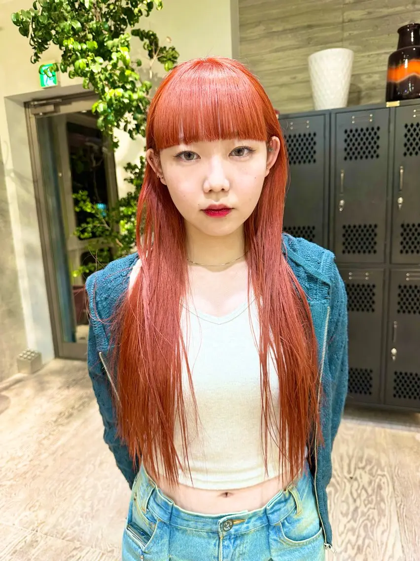 ロング カラー ヘアカラー トリートメント kai .のヘアスタイル