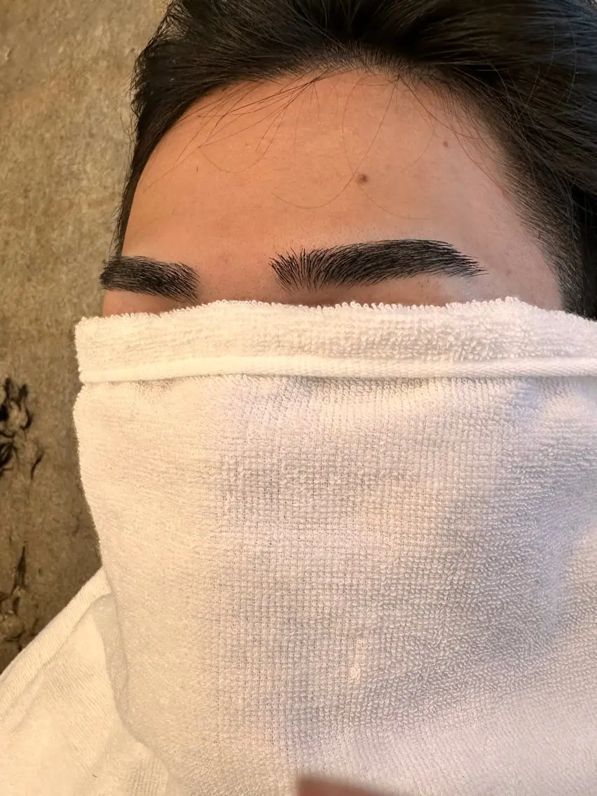 シェービング【眉カット⭕️】の写真