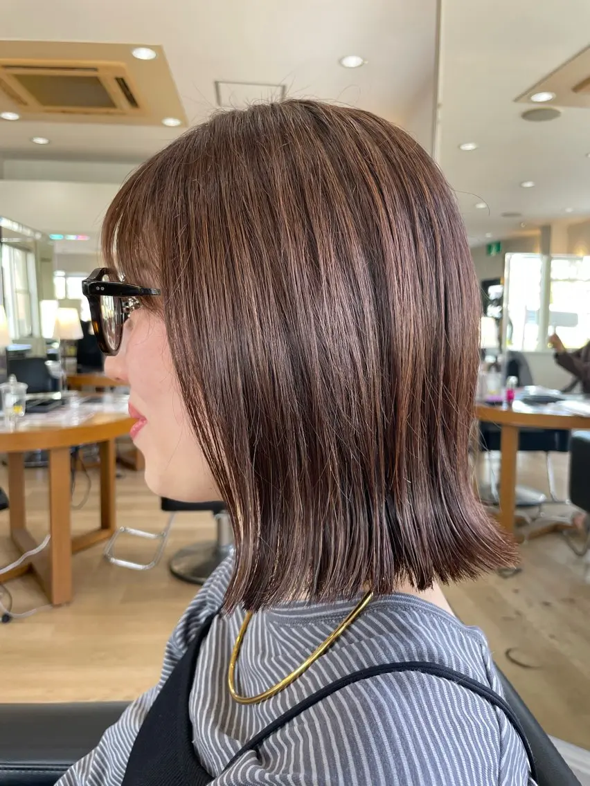 ミディアム カット ヘアカラー トリートメント 小酒井 智洋のヘアスタイル