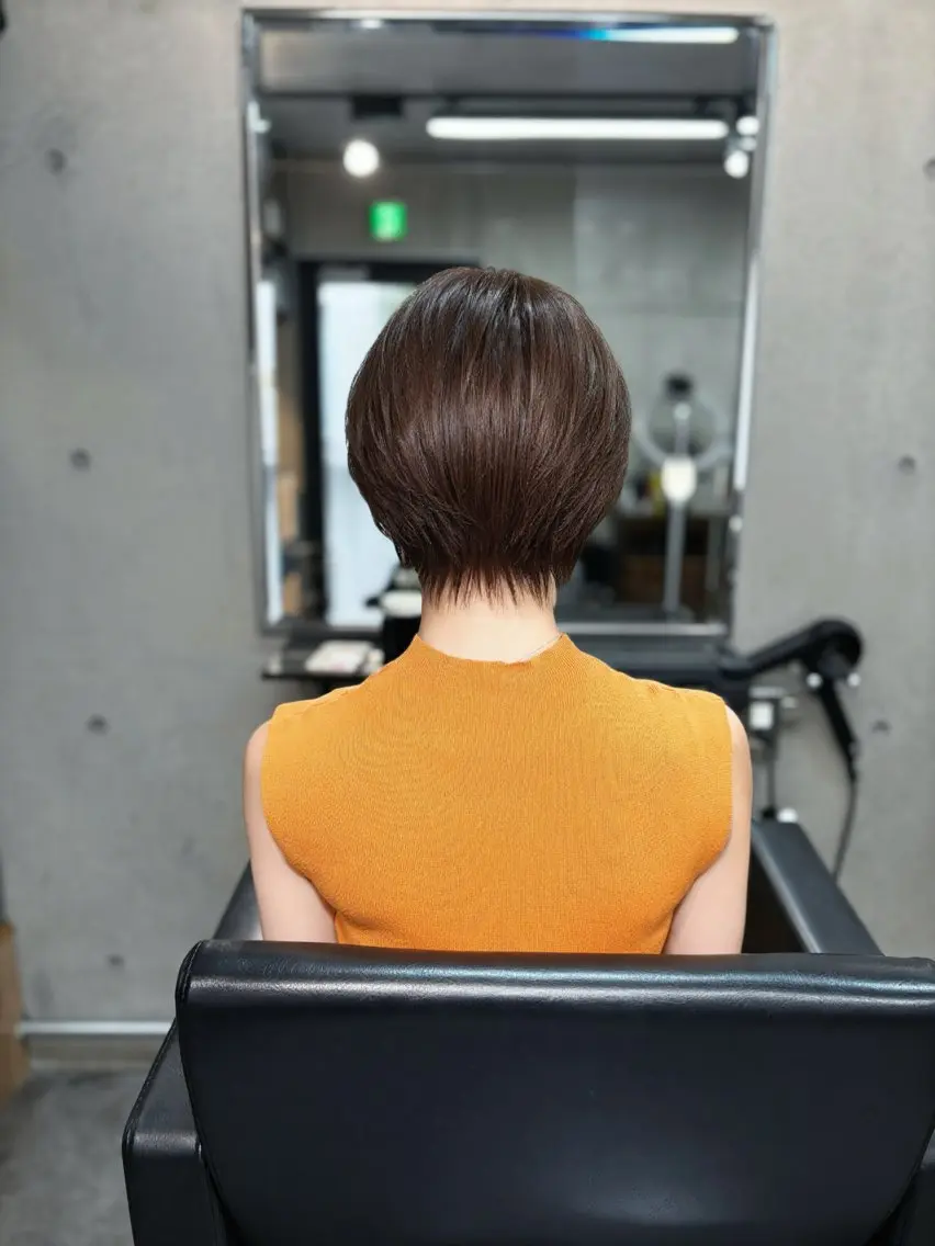 ショート カラー パーマ ハンサムショート 丸みショート ベリーショート くびれヘア 髪質改善 カット ヘアカラー トリートメント ショートボブ髪質改善 縮毛矯正のプロ山道潤のヘアスタイル