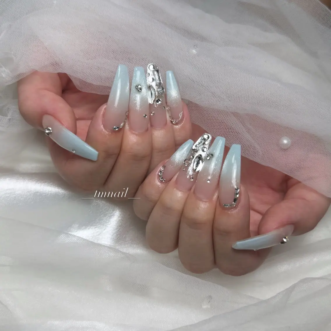 ロング 韓国風ヘア ハンドネイル 💅Tmnail Misoraのネイルデザイン